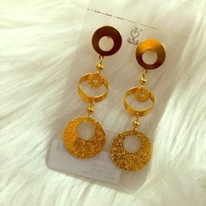 Hanging earrings